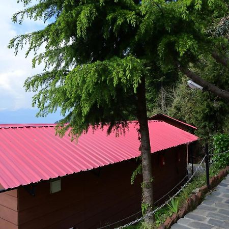 Aamod Resorts Dalhousie ! Luxury Cottage Resort מראה חיצוני תמונה