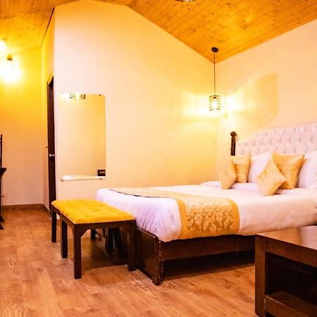 Aamod Resorts Dalhousie ! Luxury Cottage Resort מראה חיצוני תמונה