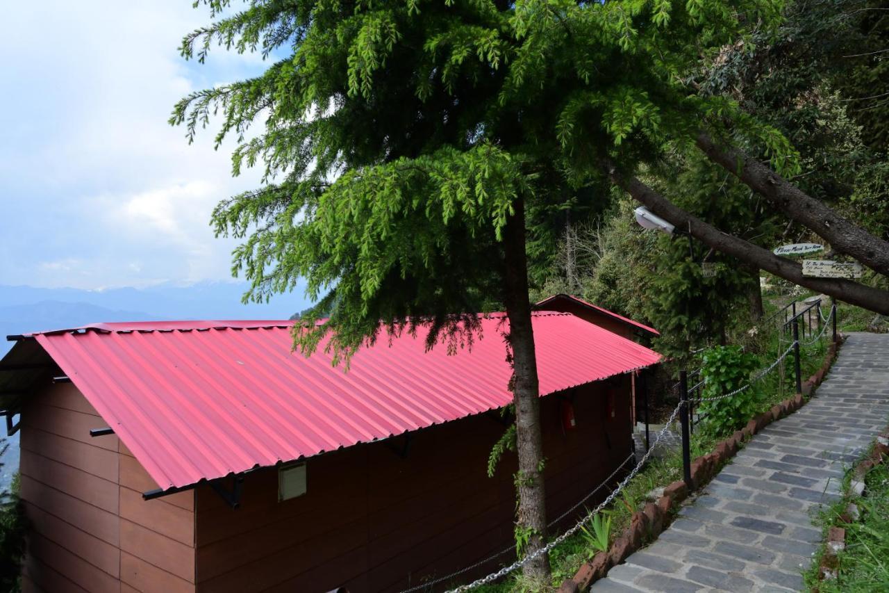 Aamod Resorts Dalhousie ! Luxury Cottage Resort מראה חיצוני תמונה